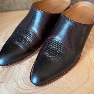 Tecovas shoe boot, dark distressed brown, 9B, EUC, leather sole , inner sole